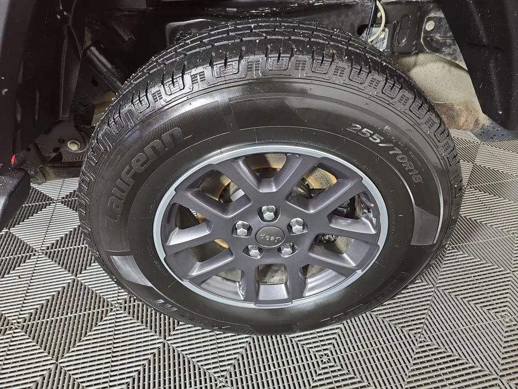 used 2020 Jeep Gladiator car, priced at $28,877