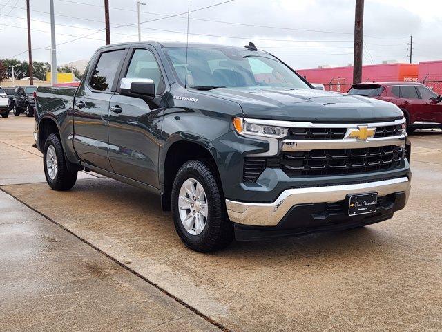 used 2025 Chevrolet Silverado 1500 car, priced at $39,985