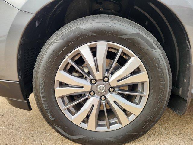 used 2020 Nissan Pathfinder car, priced at $19,695