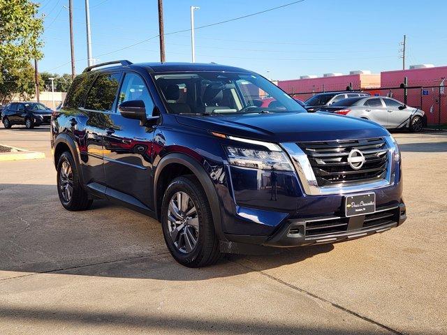 used 2022 Nissan Pathfinder car, priced at $24,995