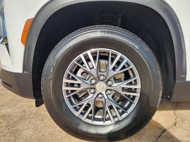 used 2025 Chevrolet Traverse car, priced at $36,295