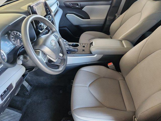 used 2023 Toyota Highlander car, priced at $32,485