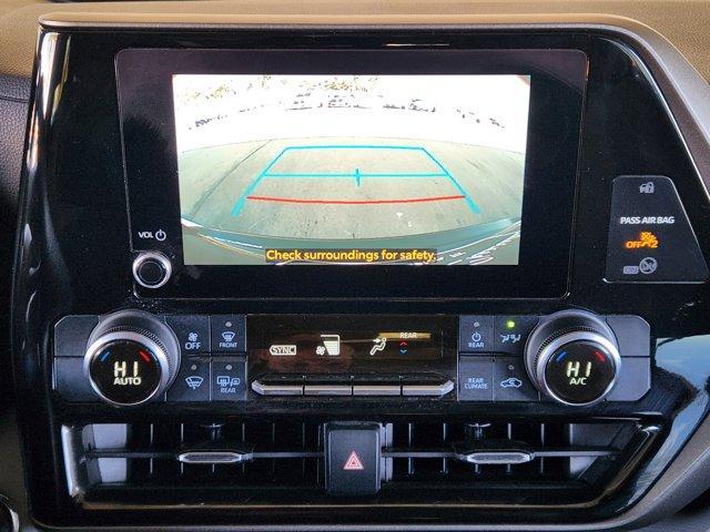 used 2023 Toyota Highlander car, priced at $32,485