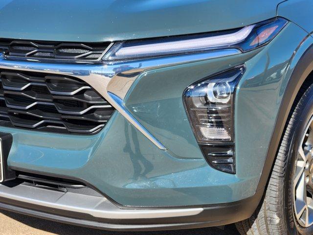 used 2025 Chevrolet Trax car, priced at $20,855