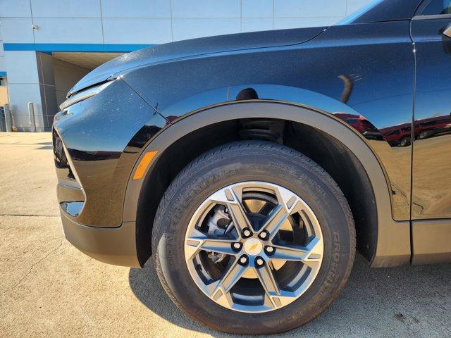 used 2025 Chevrolet Blazer car, priced at $29,395