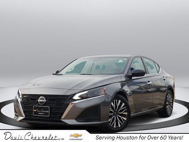 used 2024 Nissan Altima car, priced at $19,925