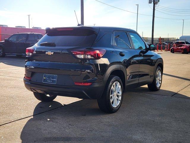 used 2024 Chevrolet TrailBlazer car, priced at $21,985