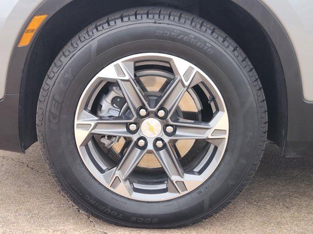 used 2025 Chevrolet Blazer car, priced at $30,495