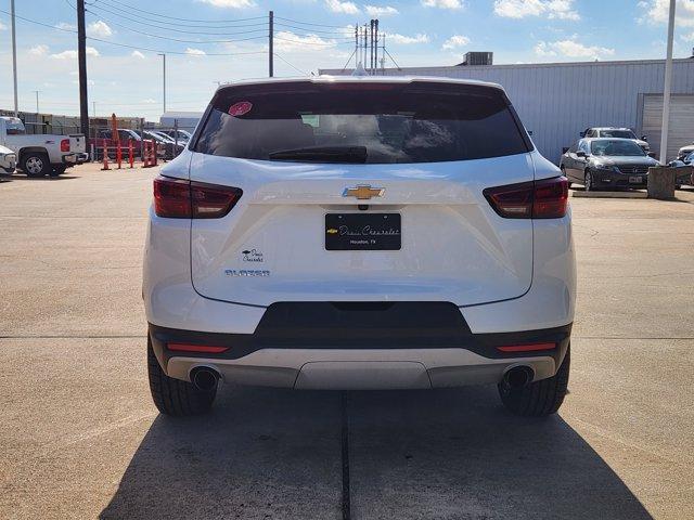 used 2025 Chevrolet Blazer car, priced at $27,315