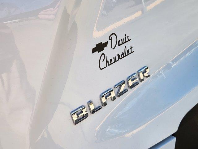 used 2025 Chevrolet Blazer car, priced at $27,315