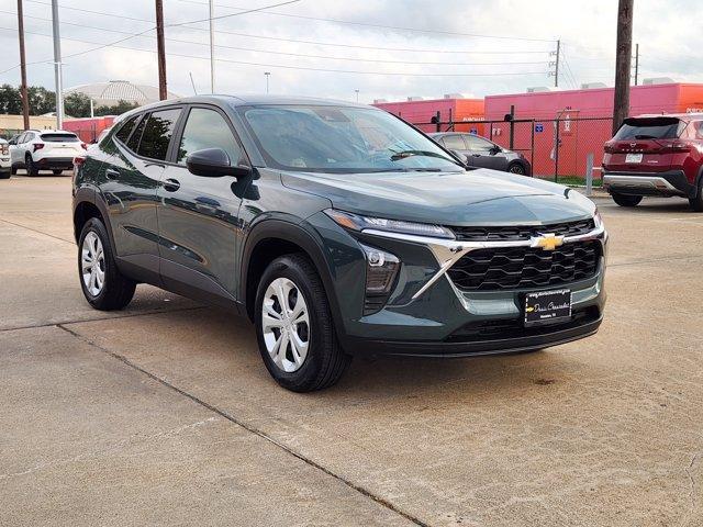 used 2025 Chevrolet Trax car, priced at $20,865
