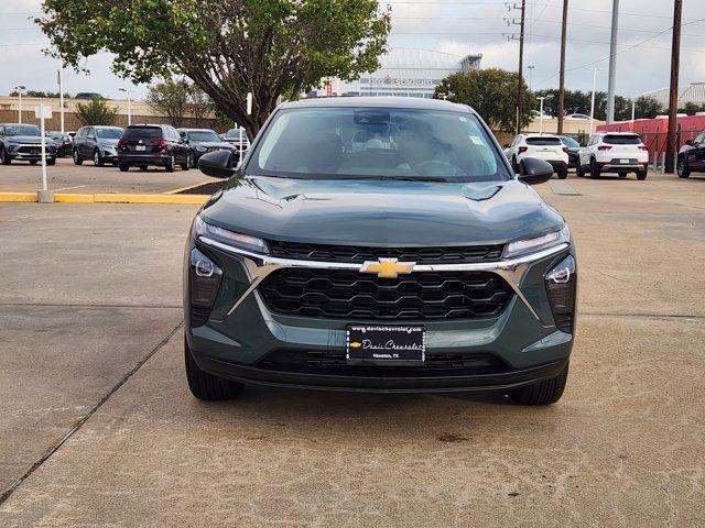 used 2025 Chevrolet Trax car, priced at $20,865