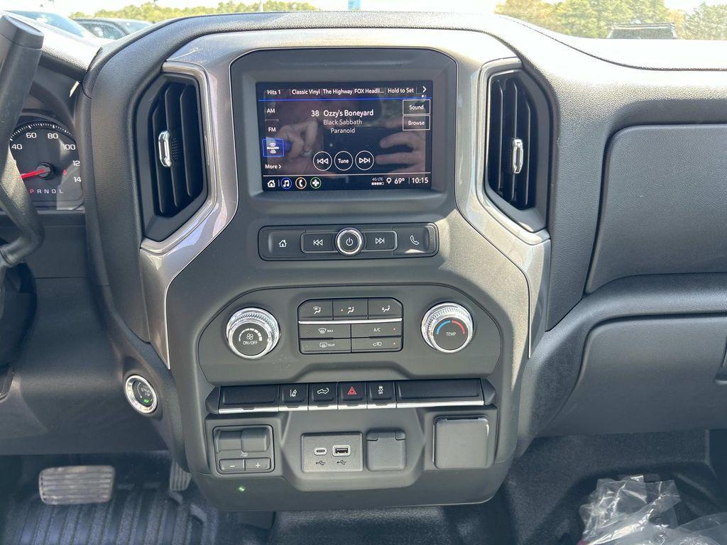 new 2026 GMC Sierra 2500 car, priced at $54,400