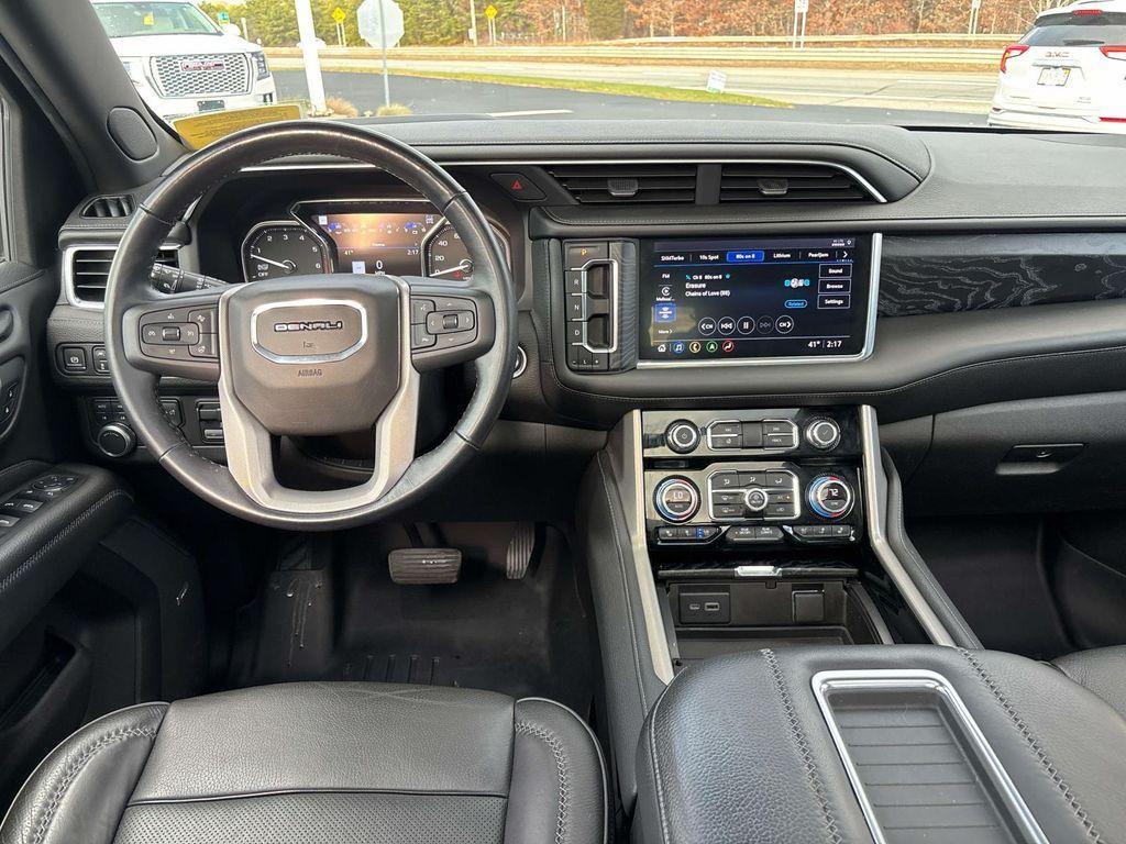 used 2021 GMC Yukon car, priced at $44,596