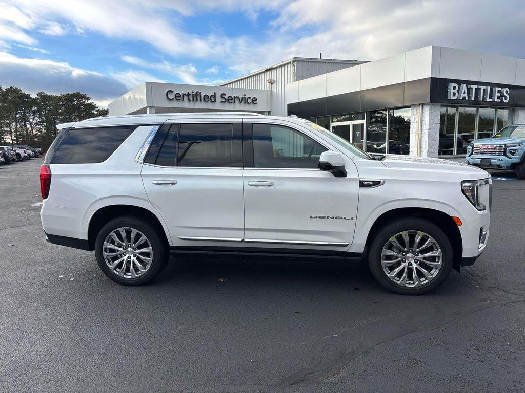 used 2021 GMC Yukon car, priced at $44,596