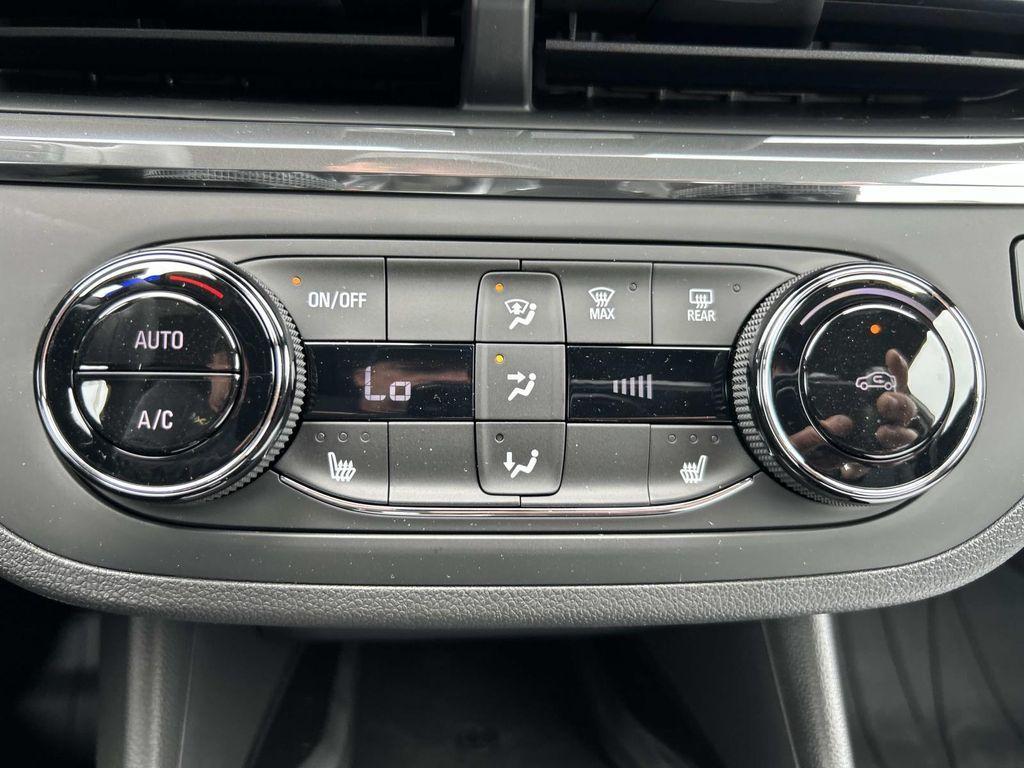 new 2026 Buick Envista car, priced at $28,010