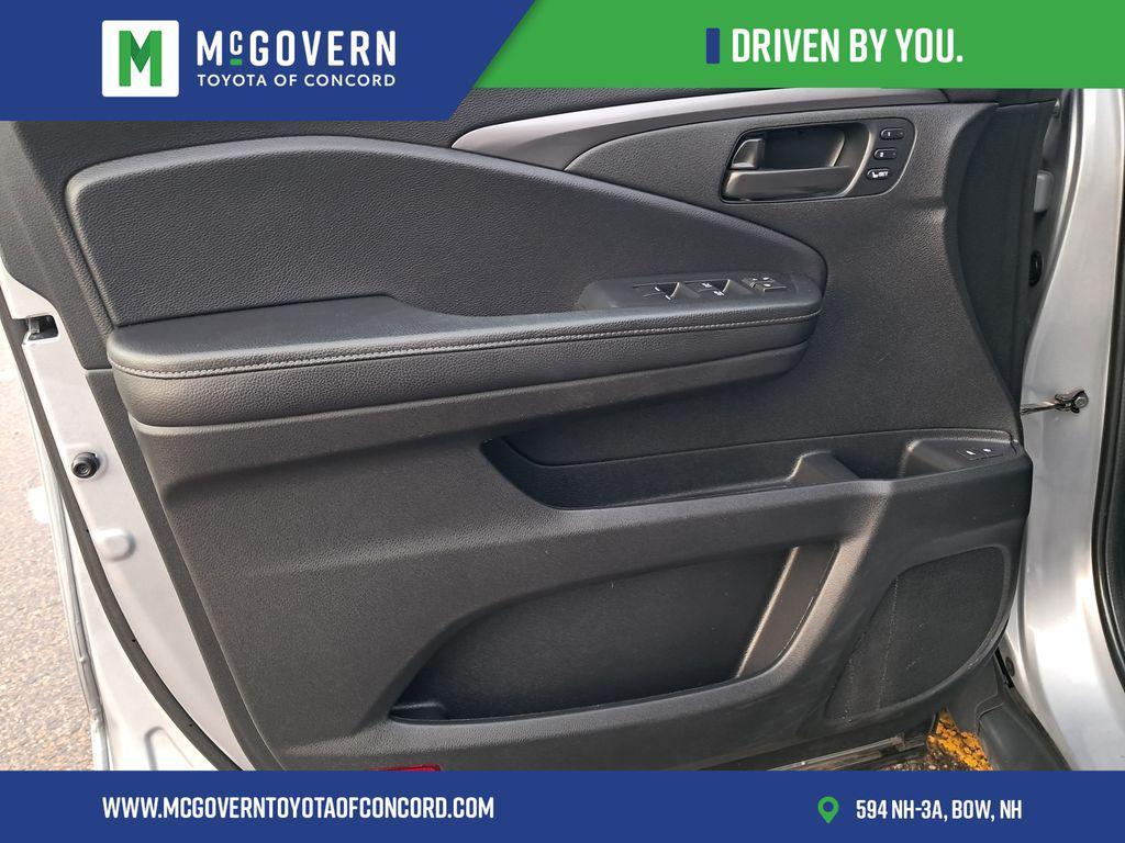 used 2023 Honda Passport car, priced at $28,810