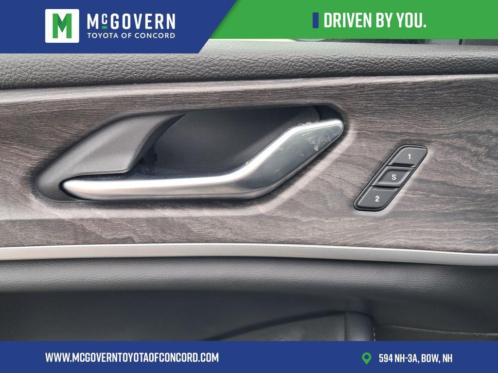 used 2021 Jeep Grand Cherokee L car, priced at $29,977