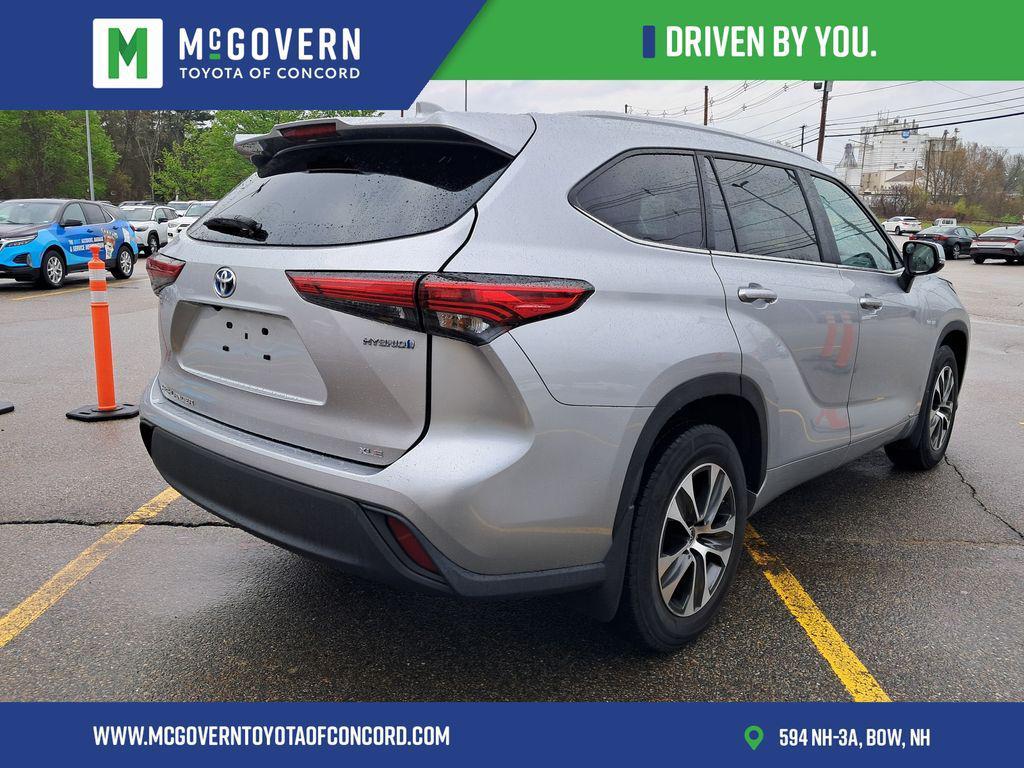 used 2023 Toyota Highlander Hybrid car, priced at $37,500