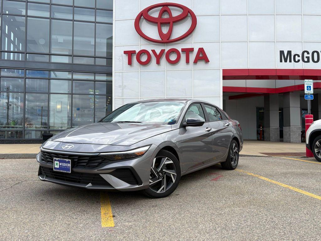 used 2025 Hyundai Elantra car, priced at $20,986