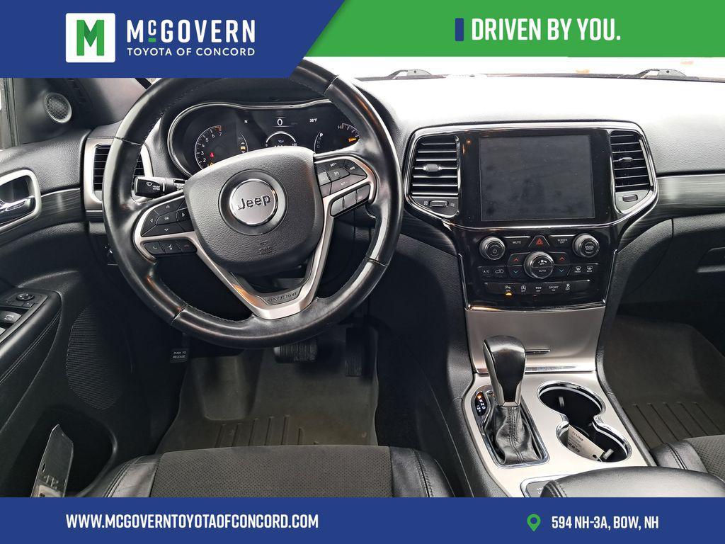 used 2022 Jeep Grand Cherokee car, priced at $28,400