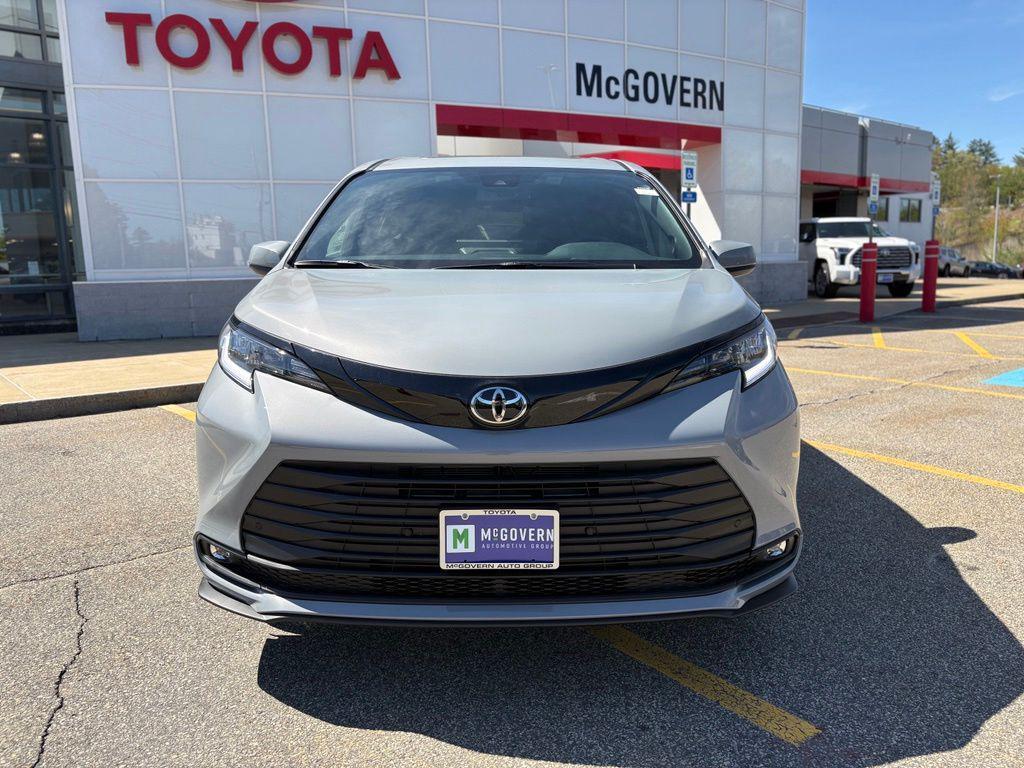 new 2026 Toyota Sienna car, priced at $53,290