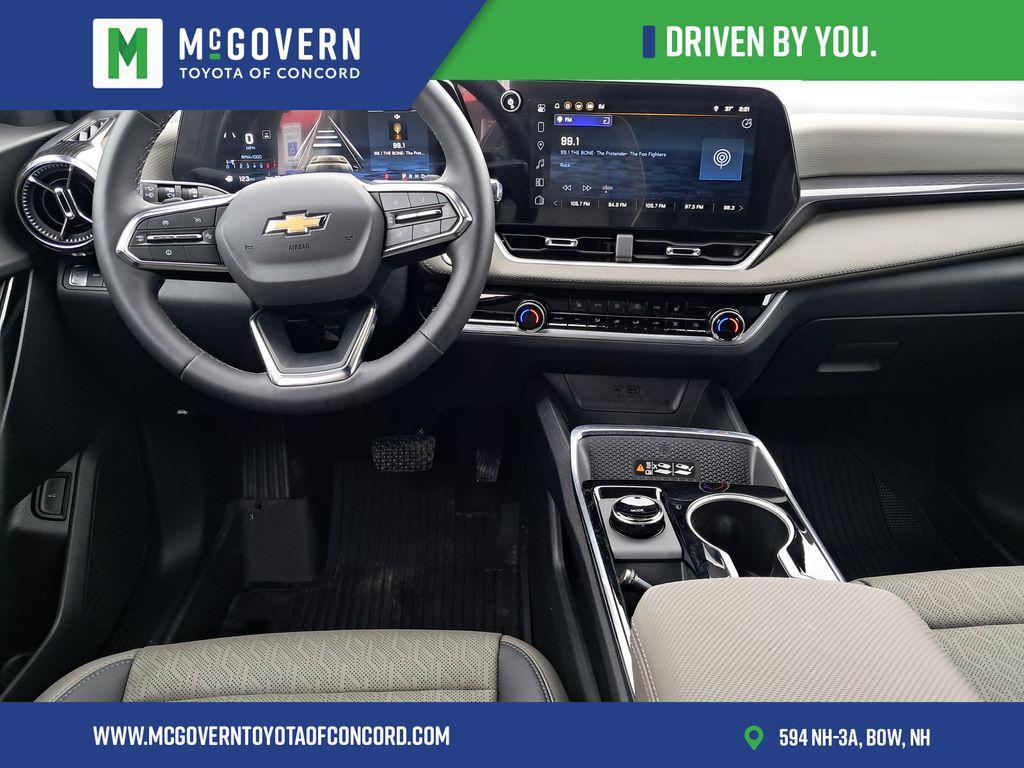 used 2026 Chevrolet Equinox car, priced at $33,000