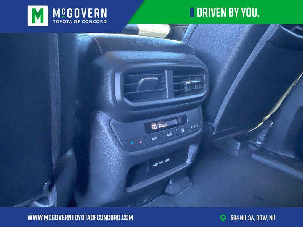 used 2024 Honda Pilot car, priced at $36,995