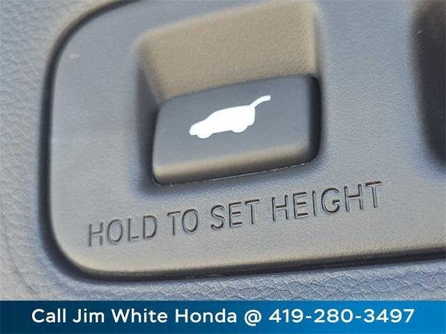 new 2026 Honda CR-V Hybrid car, priced at $40,000