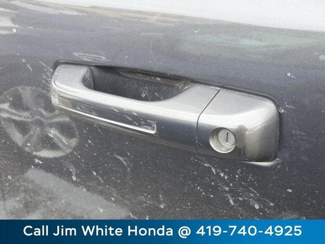 used 2019 Ram 1500 Classic car, priced at $22,700