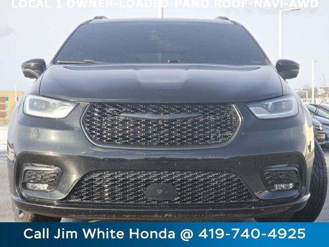 used 2022 Chrysler Pacifica car, priced at $33,457