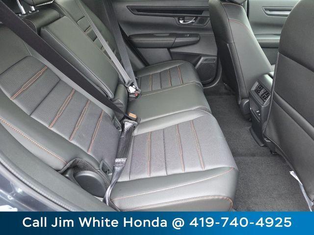 new 2026 Honda CR-V Hybrid car, priced at $40,675