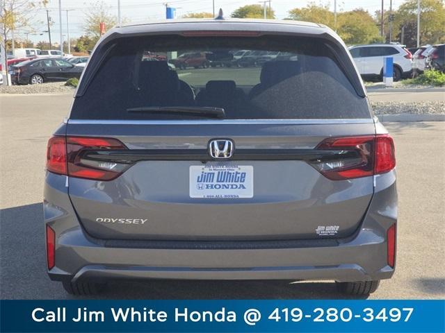 new 2026 Honda Odyssey car, priced at $44,405