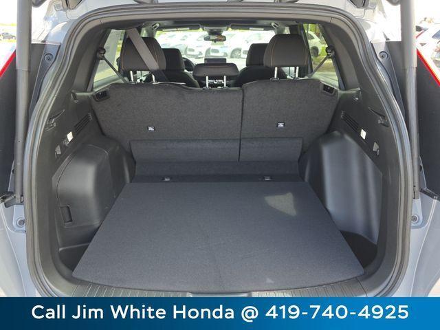 new 2026 Honda CR-V Hybrid car, priced at $39,250