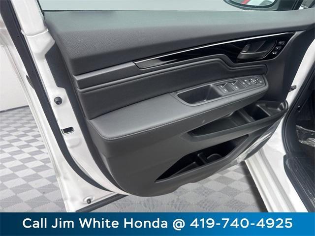 new 2026 Honda Odyssey car, priced at $49,195