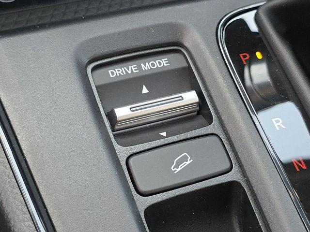 new 2026 Honda CR-V Hybrid car, priced at $40,675