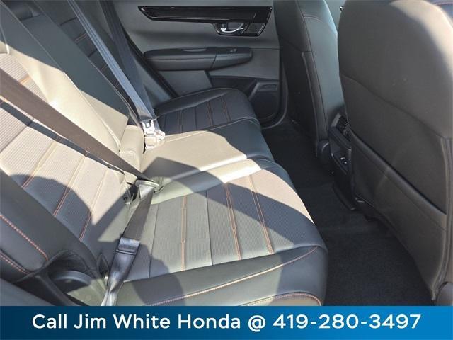 new 2026 Honda CR-V Hybrid car, priced at $43,450