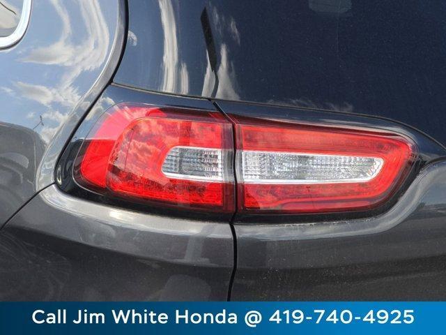 used 2016 Jeep Cherokee car, priced at $9,766