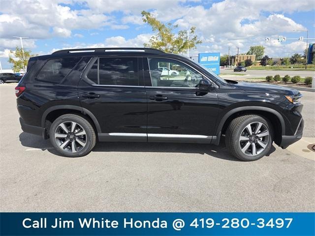 new 2025 Honda Pilot car, priced at $50,325