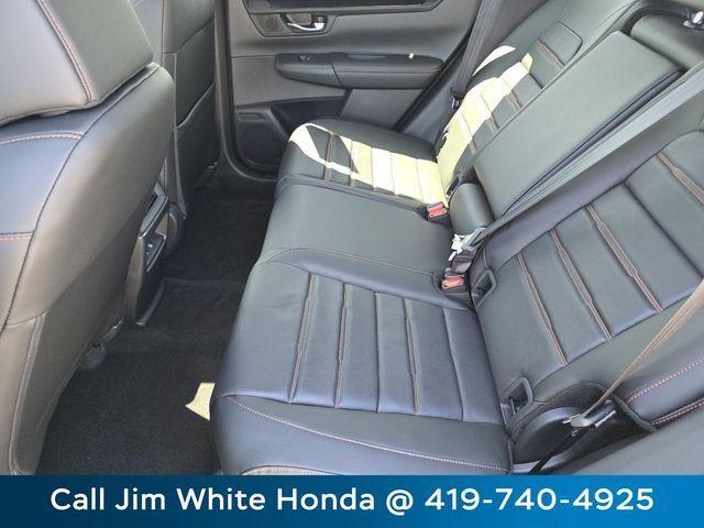 new 2026 Honda CR-V Hybrid car, priced at $40,675