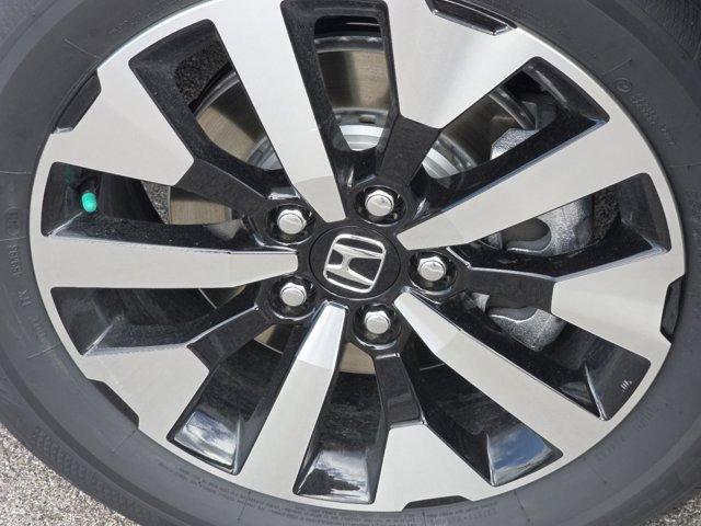 new 2026 Honda Odyssey car, priced at $44,405