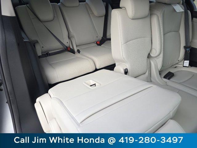 new 2026 Honda Odyssey car, priced at $44,405