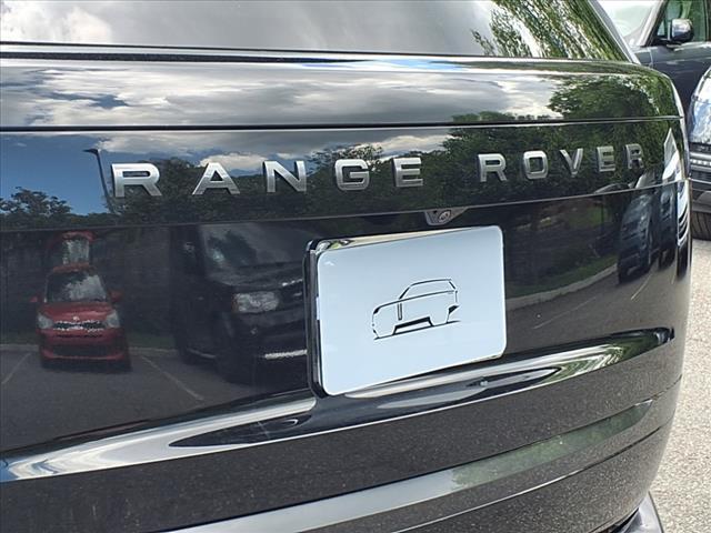 new 2025 Land Rover Range Rover car, priced at $152,195
