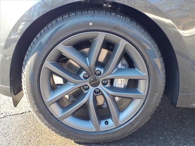 new 2026 Land Rover Range Rover Sport car, priced at $91,335