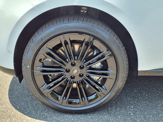 new 2025 Land Rover Range Rover car, priced at $148,815