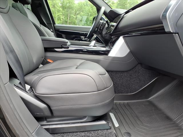 new 2026 Land Rover Range Rover car, priced at $138,259