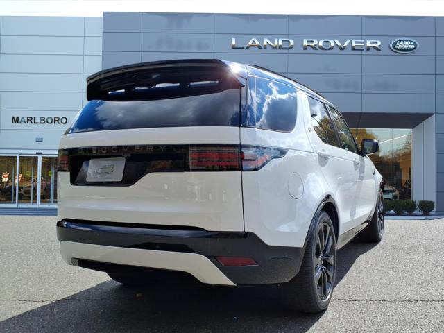 new 2026 Land Rover Discovery car, priced at $70,415