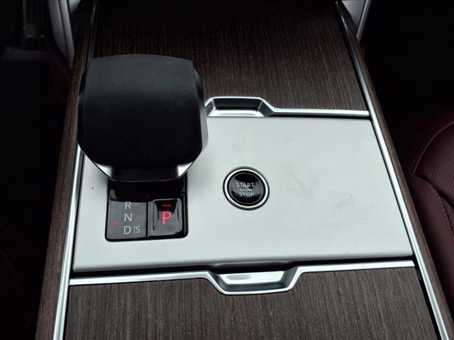 new 2025 Land Rover Range Rover car, priced at $142,065