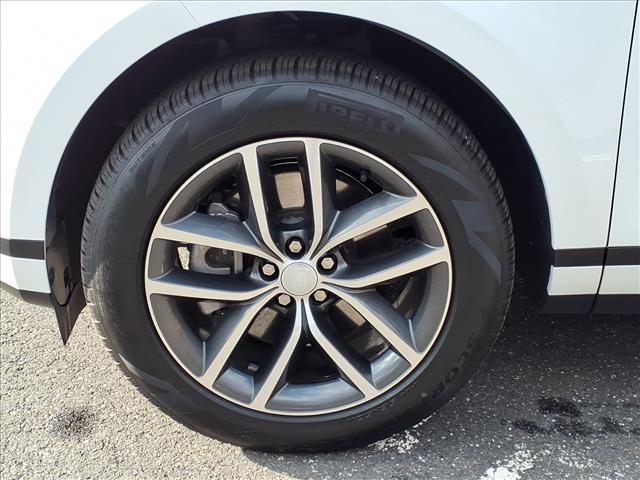 used 2026 Land Rover Range Rover Evoque car, priced at $51,400