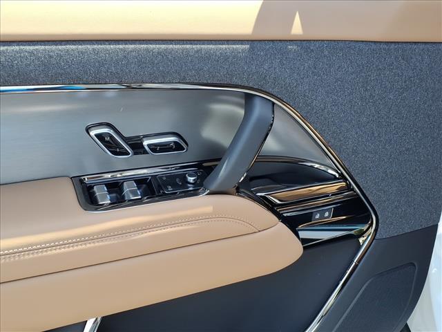 new 2026 Land Rover Range Rover Sport car, priced at $93,684